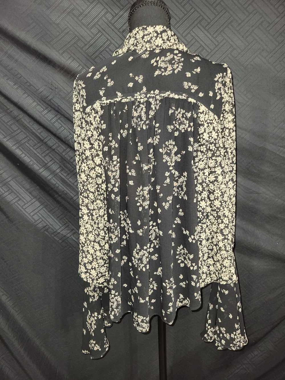 Free People Serena Floral Bell Sleeve Printed Blouse Black Combo Lrg